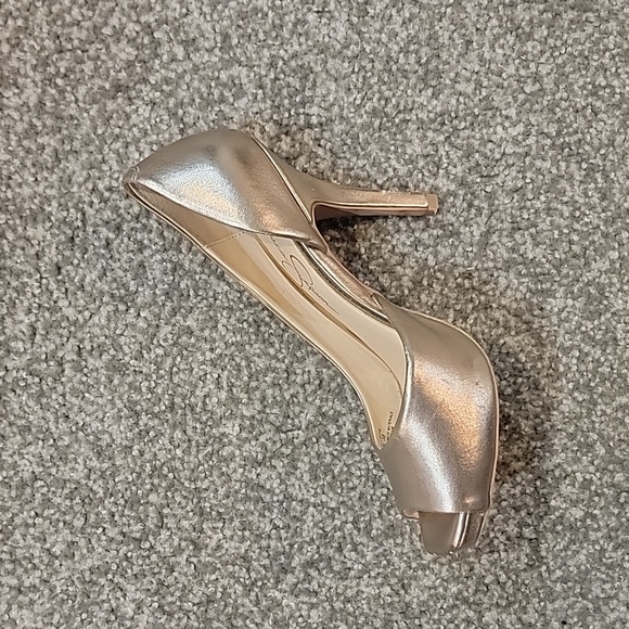 Womens Jessica Simpson "Josette" Leather Mettalic Gold Peep Toe High Heel Size 8 - Picture 12 of 13